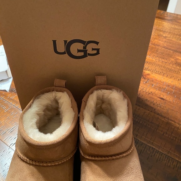 UGG Shoes - UGG ultra mini size 10, brand new, with the box